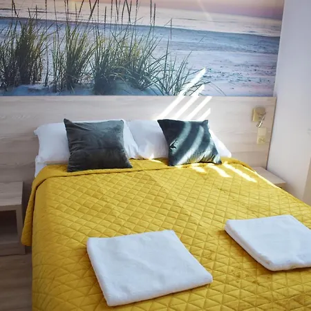 Apartament Assolato Apartment *